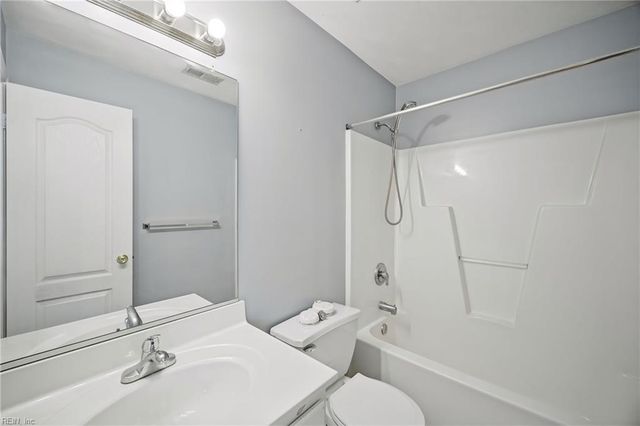 3601 Crofts Pride DR, Virginia Beach, VA 23453
