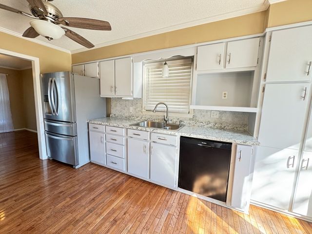 1103 Manly Street, Dalton, GA 30720