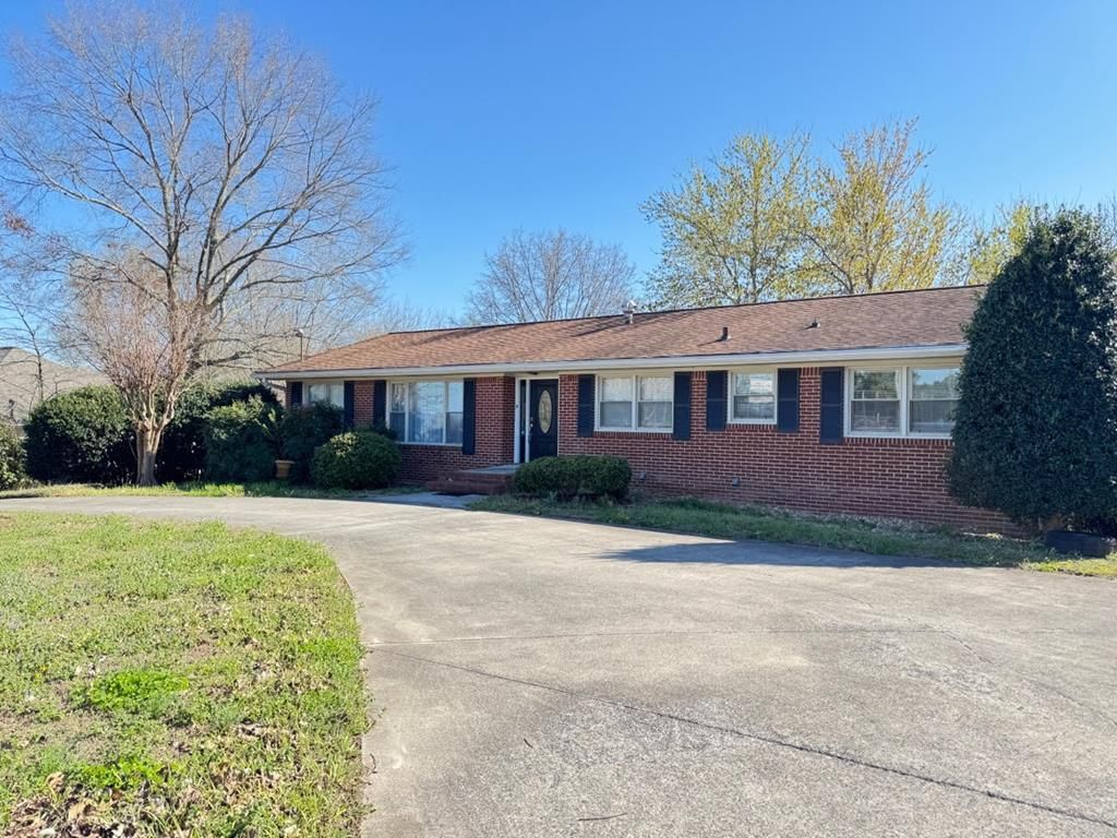 1103 Manly Street, Dalton, GA 30720