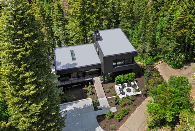 3011 E RIDGETOP RD, Sundance, UT 84604