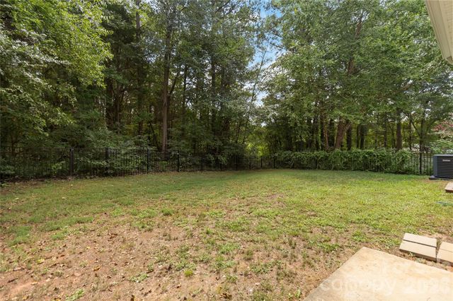 13824 Hastings Farm Road, Huntersville, NC 28078