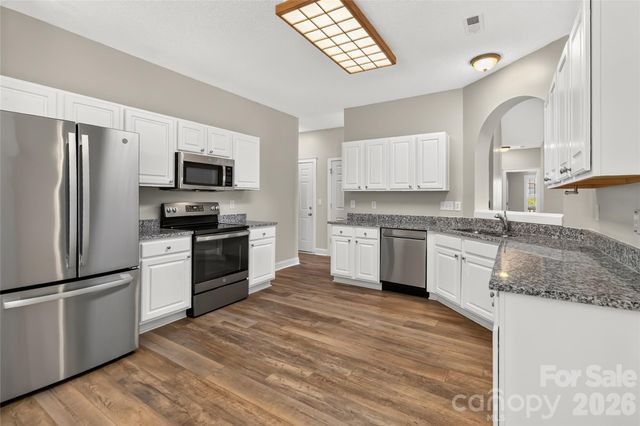 13824 Hastings Farm Road, Huntersville, NC 28078