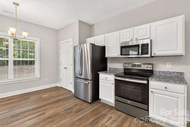 13824 Hastings Farm Road, Huntersville, NC 28078
