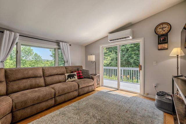 3319 East Hill Road, Andover, VT 05149