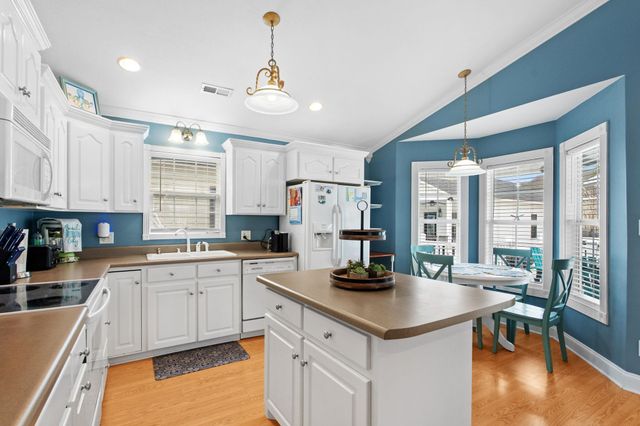 6001 8029 South Kings Hwy., Myrtle Beach, SC 29575