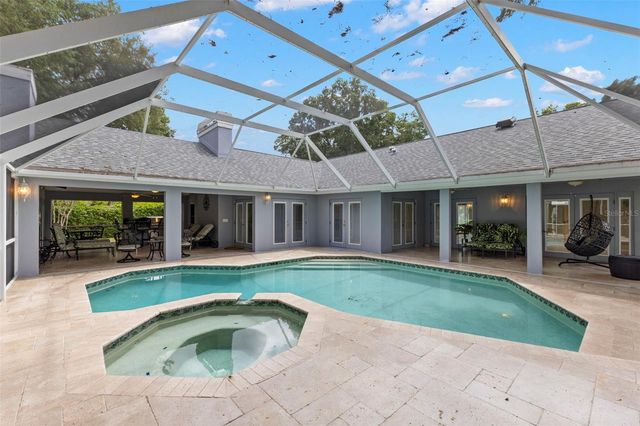 1404 OXFORDSHIRE COURT, Brandon, FL 33510