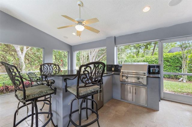 1404 OXFORDSHIRE COURT, Brandon, FL 33510