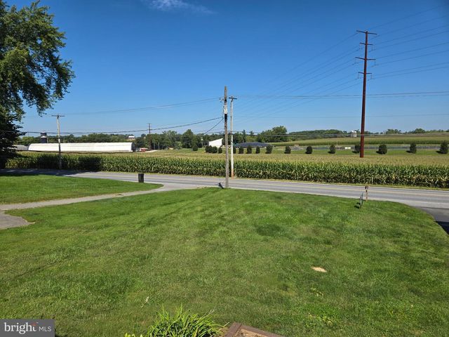 1252 IRON BRIDGE RD, Columbia, PA 17512