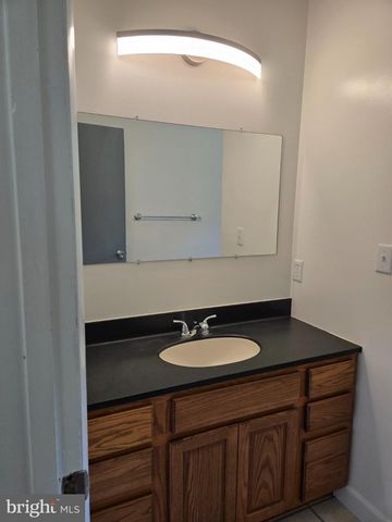 1252 IRON BRIDGE RD, Columbia, PA 17512