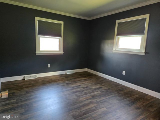 1252 IRON BRIDGE RD, Columbia, PA 17512
