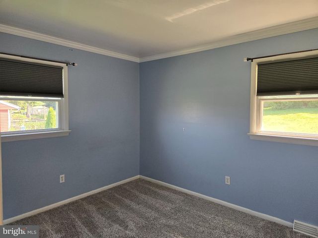 1252 IRON BRIDGE RD, Columbia, PA 17512