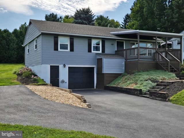 1252 IRON BRIDGE RD, Columbia, PA 17512