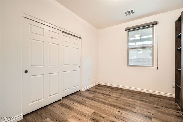 1009 Bluebell Brook Street, Henderson, NV 89052