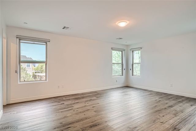 1009 Bluebell Brook Street, Henderson, NV 89052