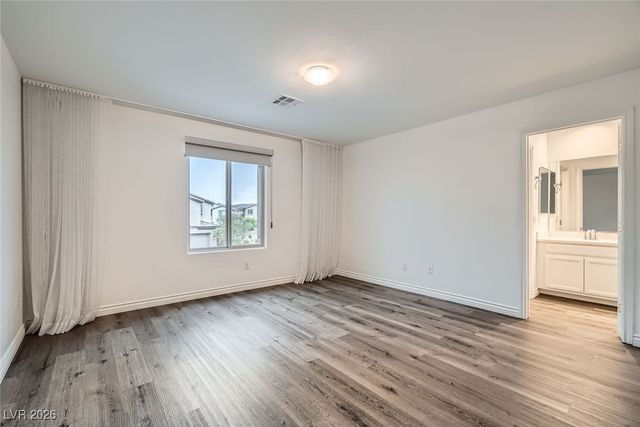 1009 Bluebell Brook Street, Henderson, NV 89052