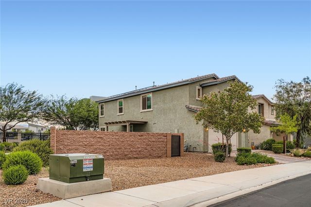 1009 Bluebell Brook Street, Henderson, NV 89052