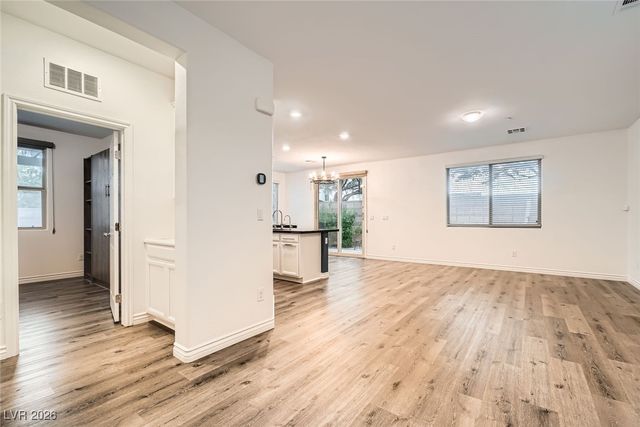 1009 Bluebell Brook Street, Henderson, NV 89052