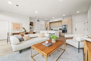 2209 S 1st ST 403, Austin, TX 78704