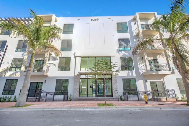 8265 NW 41st St C-406, Doral, FL 33166