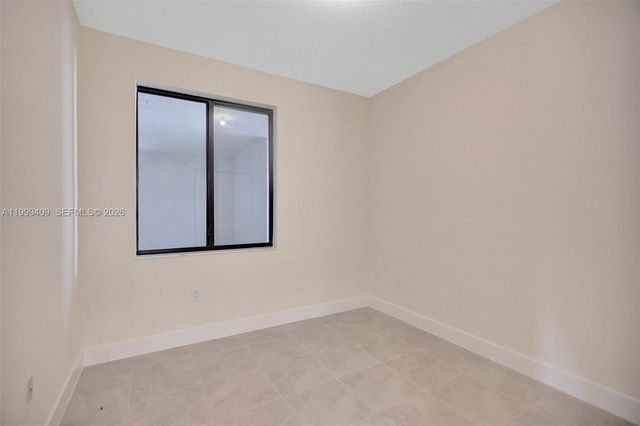 8265 NW 41st St C-406, Doral, FL 33166