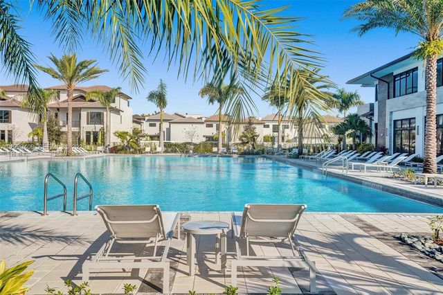 8265 NW 41st St C-406, Doral, FL 33166