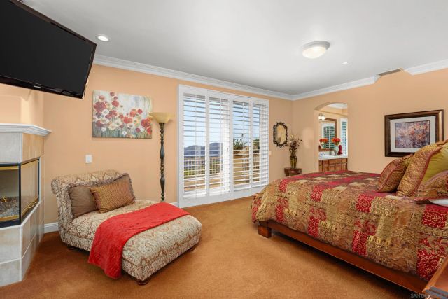 29166 Meadow Glen Way West, Escondido, CA 92026