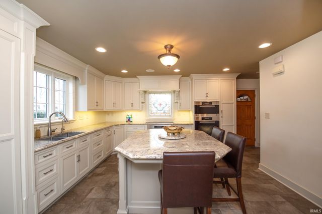 900 King Street, Lafayette, IN 47905