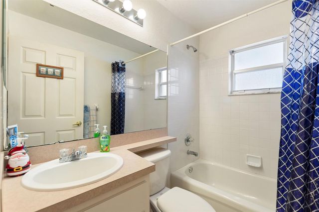 5750 HARBOR ISLE BOULEVARD, Winter Haven, FL 33884