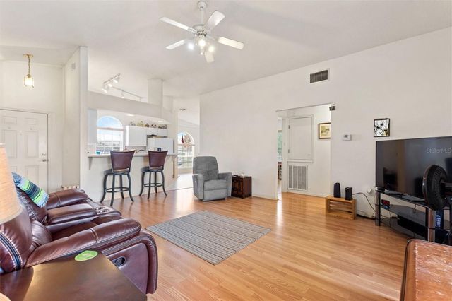 5750 HARBOR ISLE BOULEVARD, Winter Haven, FL 33884