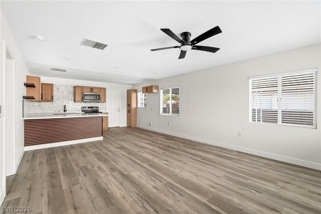 141 North 19th Street, Las Vegas, NV 89101