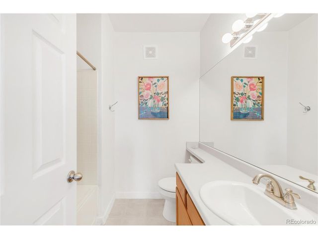 8944 Fox Dr 6-203, Thornton, CO 80260