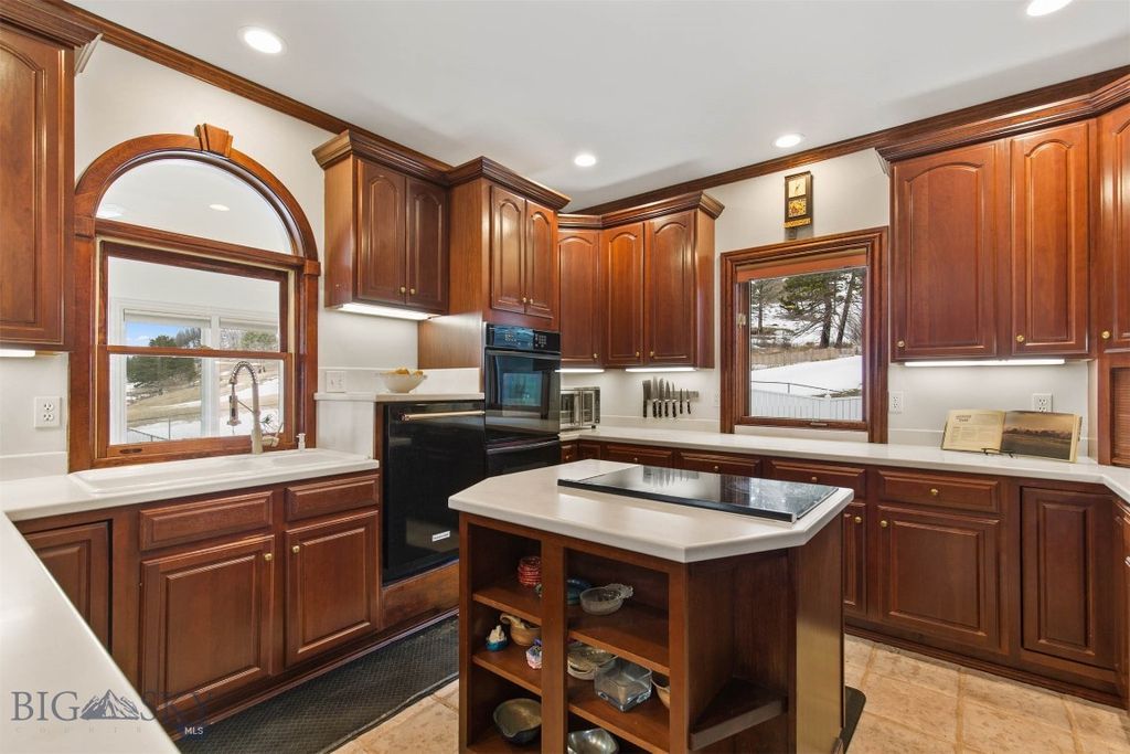 10423 Bridger Canyon Road, Bozeman, MT 59715 photo 9