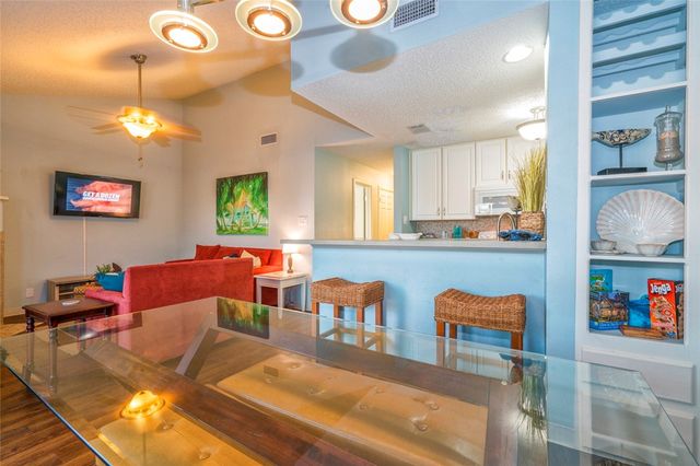 14434 Cabana E 319, Corpus Christi, TX 78418