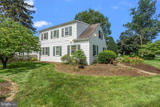 815 WILSON DR, Lancaster, PA 17603