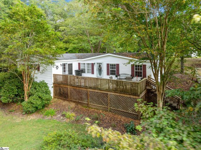 518 Mckittrick Bridge Road, Fountain Inn, SC 29644