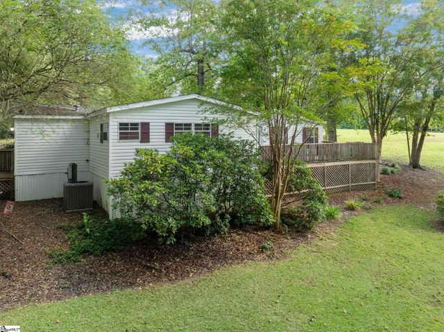 518 Mckittrick Bridge Road, Fountain Inn, SC 29644