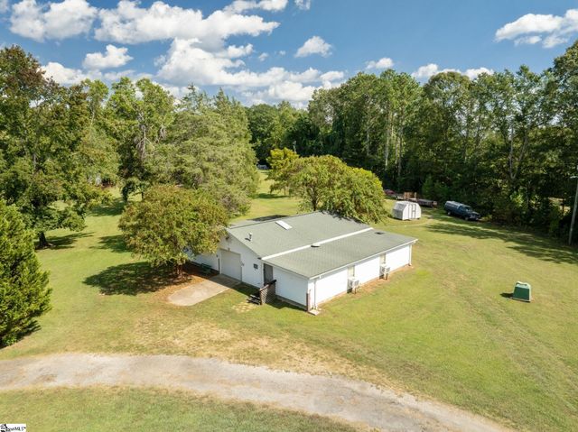 518 Mckittrick Bridge Road, Fountain Inn, SC 29644