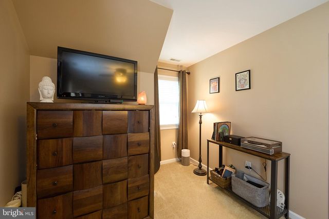 661 ST MATTHEWS RD, Chester Springs, PA 19425
