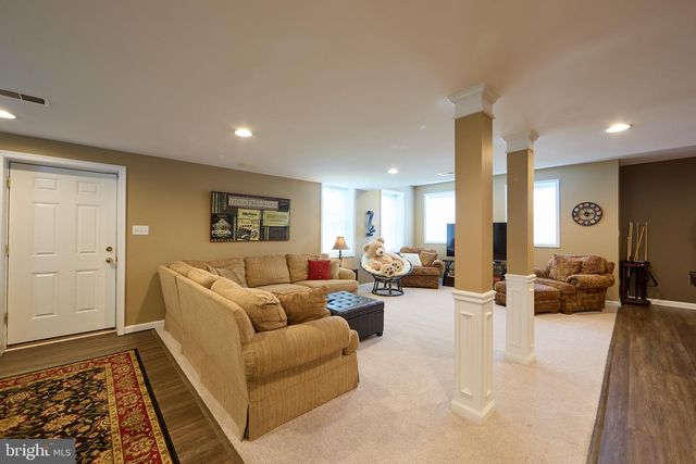 661 ST MATTHEWS RD, Chester Springs, PA 19425