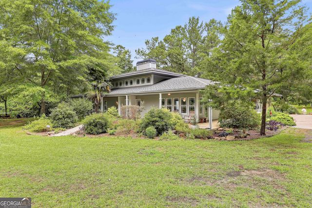 207 Steeplechase, Barnesville, GA 30204