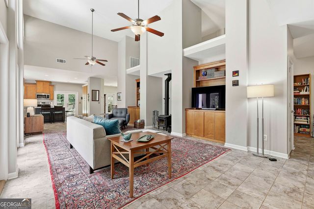 207 Steeplechase, Barnesville, GA 30204