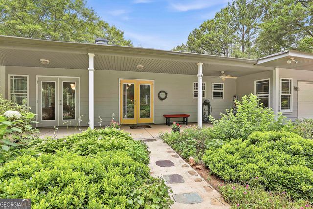207 Steeplechase, Barnesville, GA 30204