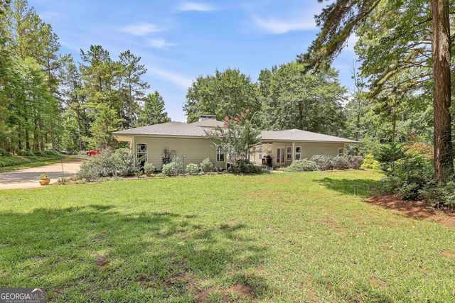 207 Steeplechase, Barnesville, GA 30204