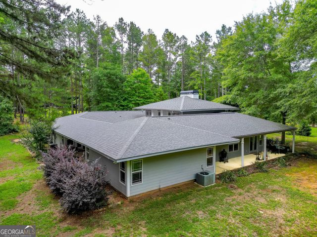 207 Steeplechase, Barnesville, GA 30204