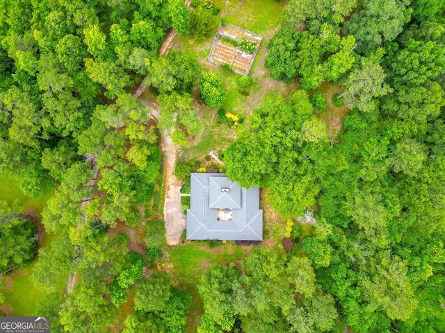 207 Steeplechase, Barnesville, GA 30204