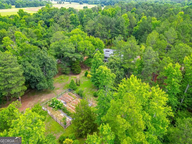 207 Steeplechase, Barnesville, GA 30204