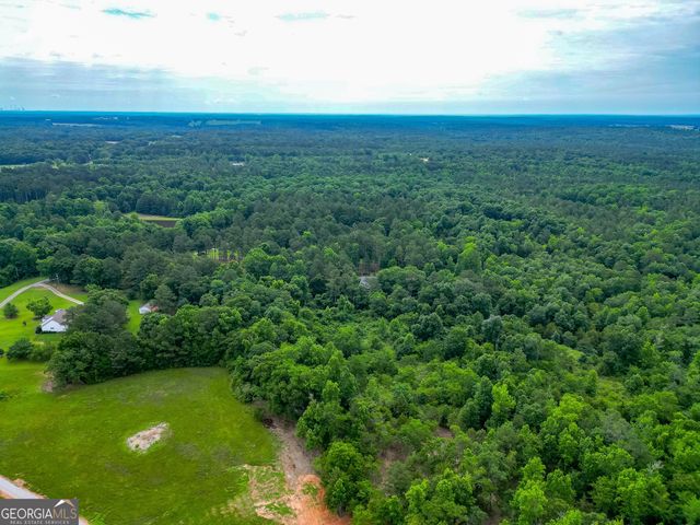207 Steeplechase, Barnesville, GA 30204
