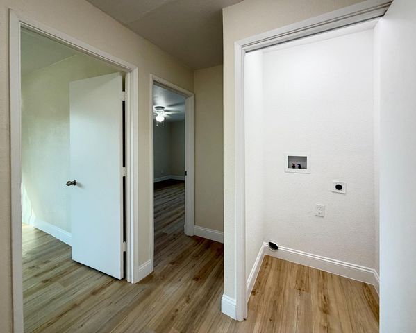 159 W Fir Avenue, Pinedale, CA 93650