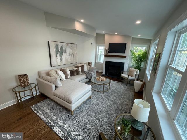 723 S LATCHES LN, Merion Station, PA 19066