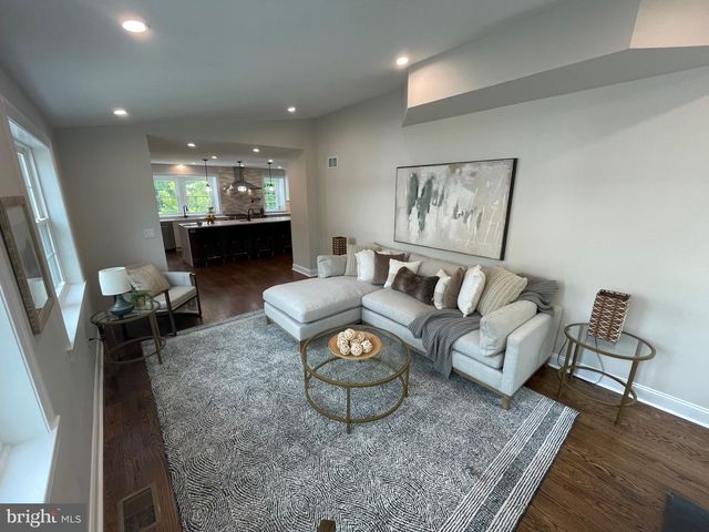 723 S LATCHES LN, Merion Station, PA 19066